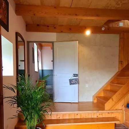 Gite La Montagnette Ruffieux Exterior foto