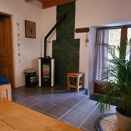 Gite La Montagnette Ruffieux Exterior foto